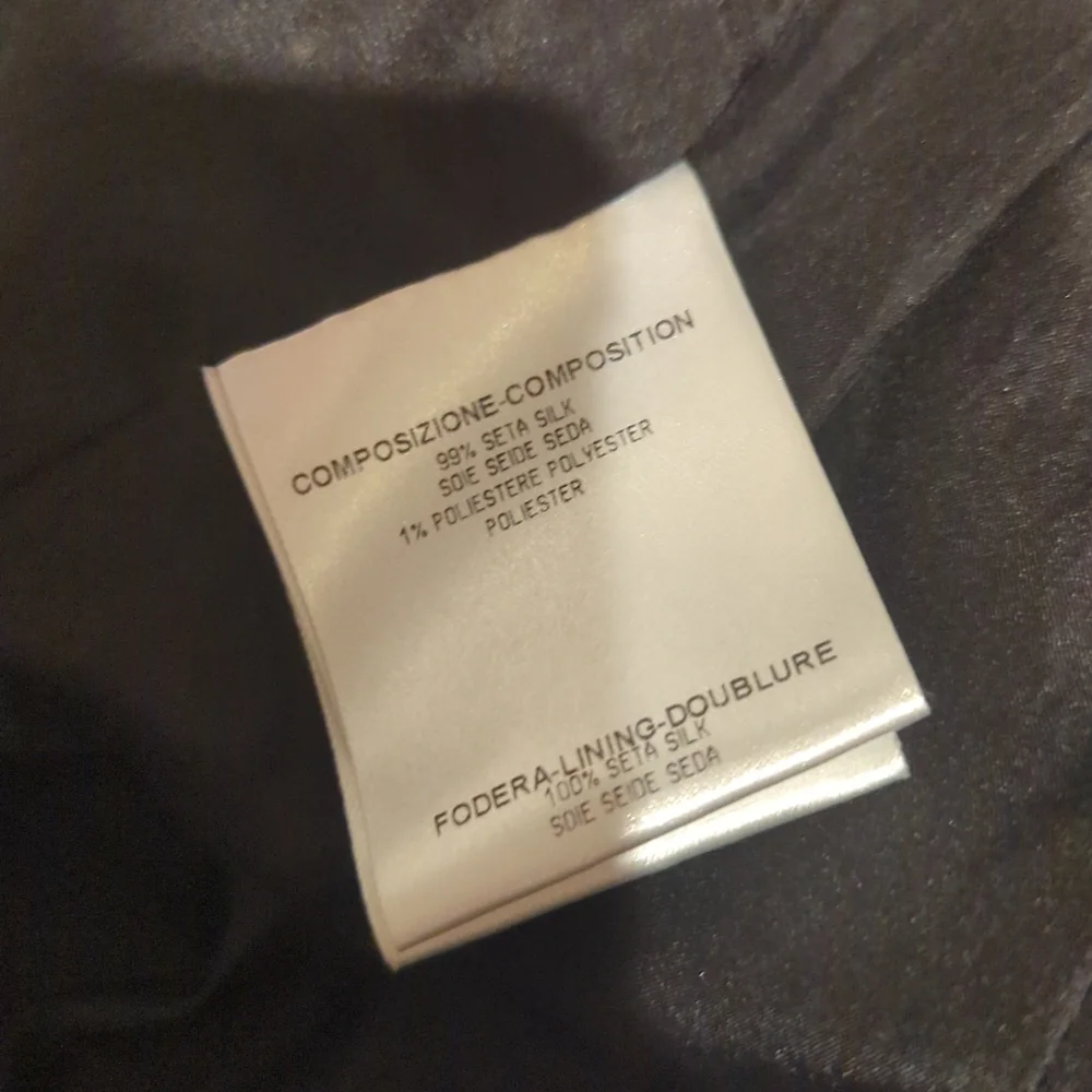 Gucci sequin and seed bead metallic blazer. Frida Giannini era Gucci. - Picture 5 of 8